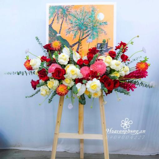 Kệ Hoa Khai Trương Ý Nghĩa “Rực Rỡ Thành Công”