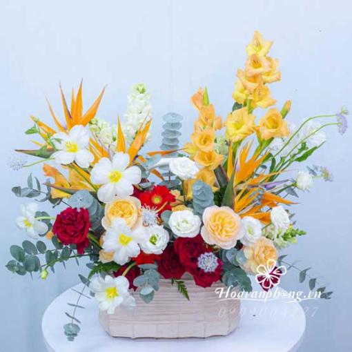 Giỏ Hoa Khai Trương Sang Trọng “Bừng Sáng Thành Công”