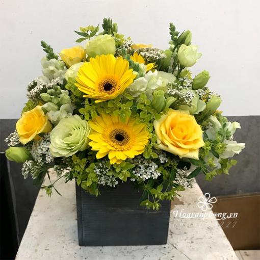 Hộp Hoa Chúc Mừng Khai Trương Ý Nghĩa “Thành Công Rạng Rỡ”