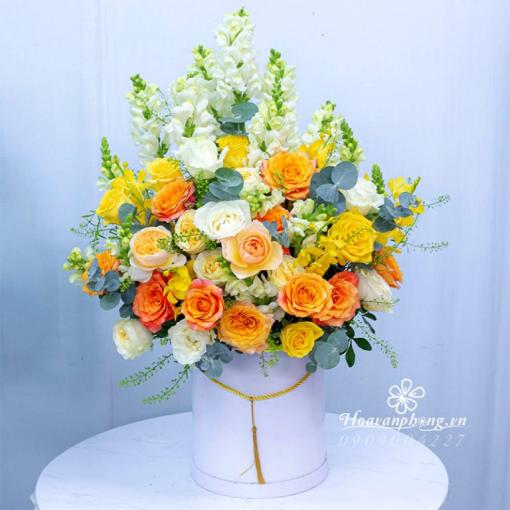 Hộp Hoa Chúc Mừng Khai Trương “Rạng Ngời Niềm Vui”