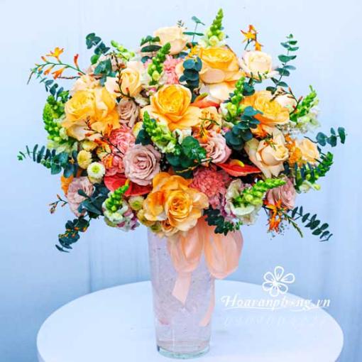 Bình Hoa Tươi Sinh Nhật Ý Nghĩa “Rực Rỡ Ngày Mới”