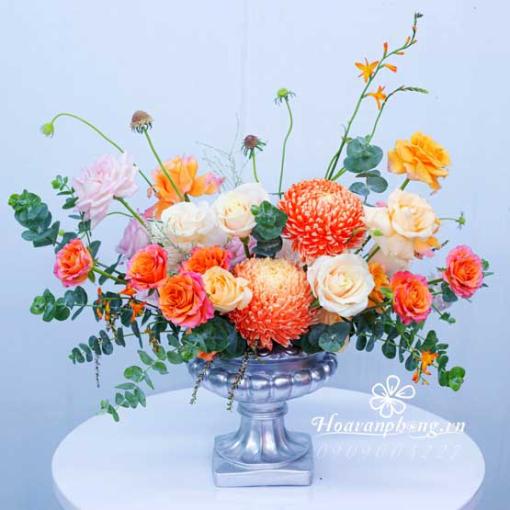 Bình Hoa Tươi Sinh Nhật Ý Nghĩa “Ấm Áp Bên Em”