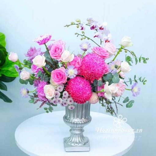 Bình Hoa Tươi Sang Trọng “Tình Yêu Vượt Thời Gian”