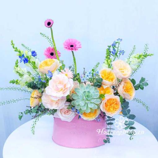 Hộp Hoa Sinh Nhật Tặng Bạn Thân 