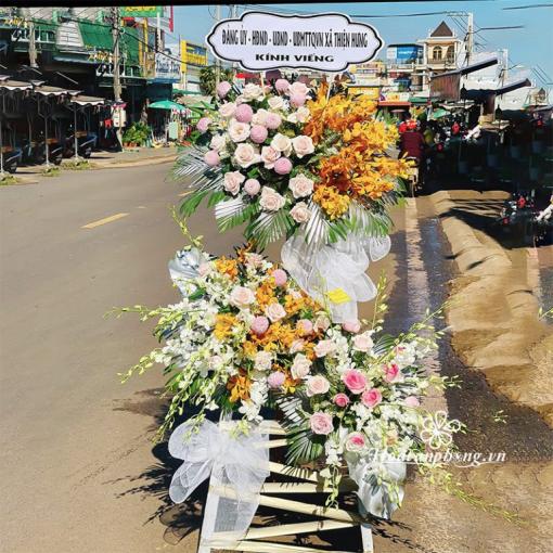 Kệ Hoa Chia Buồn Tình Thân “Thương Tiếc”