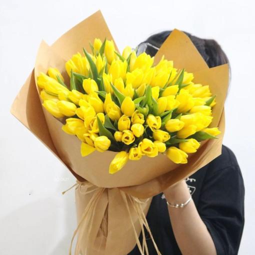 Bó Hoa Tulip Vàng 100 cành