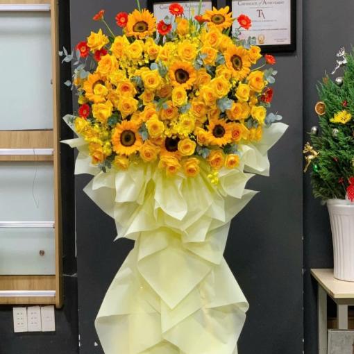 Kệ Hoa Khai Trương Sang Trọng “Đường Đến Thành Công”