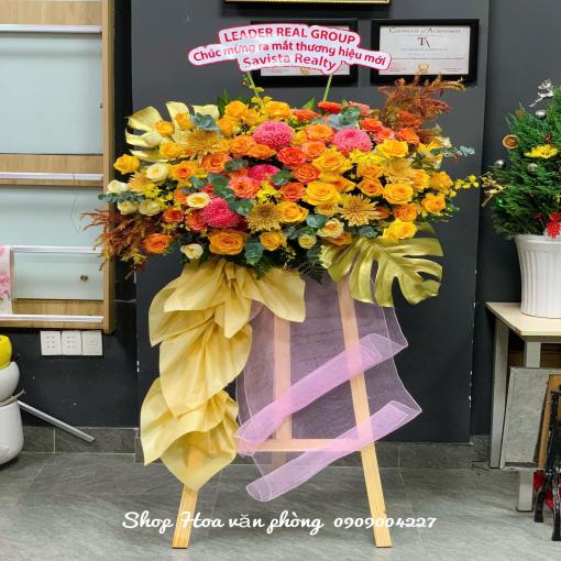 Kệ Hoa Khai Trương Thiết Kế “Thành Công Bừng Sáng”