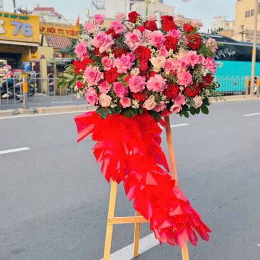 Kệ Hoa Tặng Khai Trương “Hồng Ngọc Thịnh Vượng”