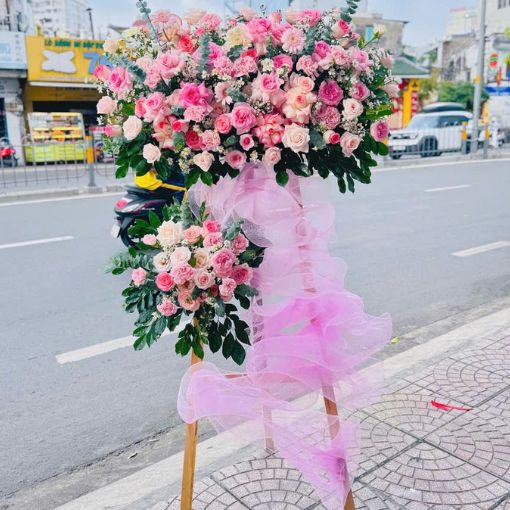 Kệ Hoa Khai Trương Tặng Đối Tác “Khởi Đầu Mới”