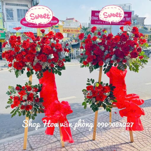 Kệ Hoa Chúc Mừng Thành Công Nhân Đôi