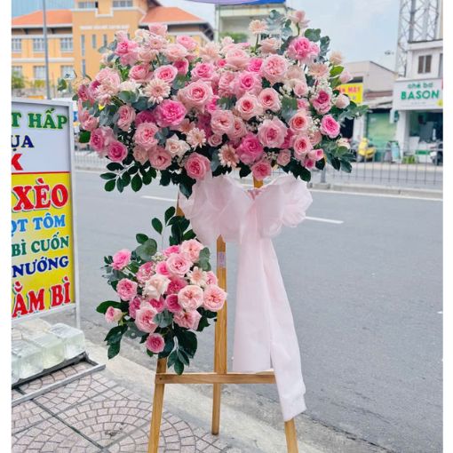 Kệ Hoa Tặng Khai Trương Nhà Hàng Dịu Dàng