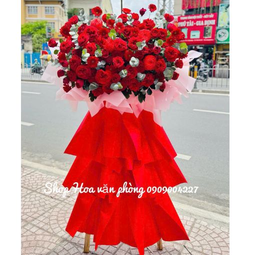 Kệ Hoa Khai Trương Tặng Đối Tác Chạm Đỉnh Thành Công