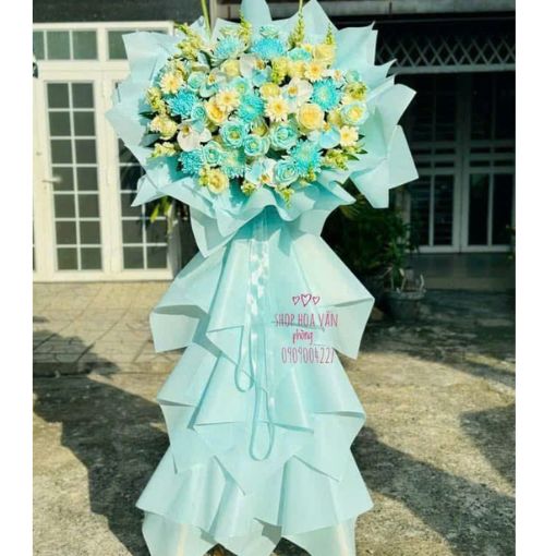 Kệ Hoa Chúc Mừng Xanh Pastel Thanh Lịch