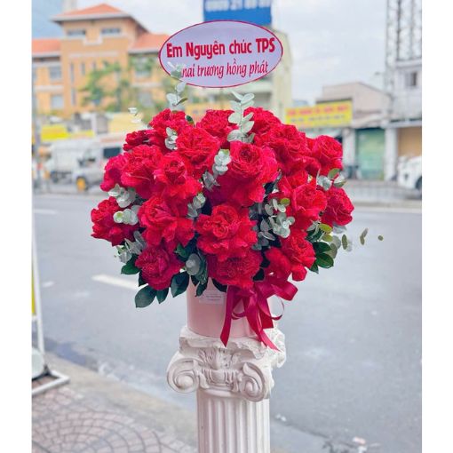 Hộp Hoa Chúc Mừng Khai Trương Ý Nghĩa Thịnh Vượng Hồng Phát