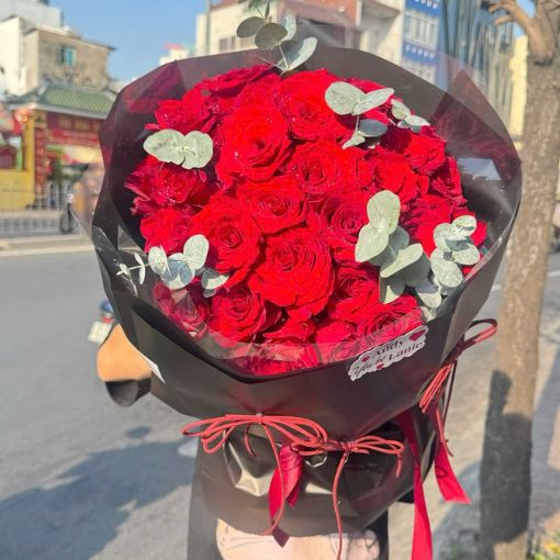 Bó Hoa Chúc Mừng Sinh Nhật Tình Yêu Rực Cháy