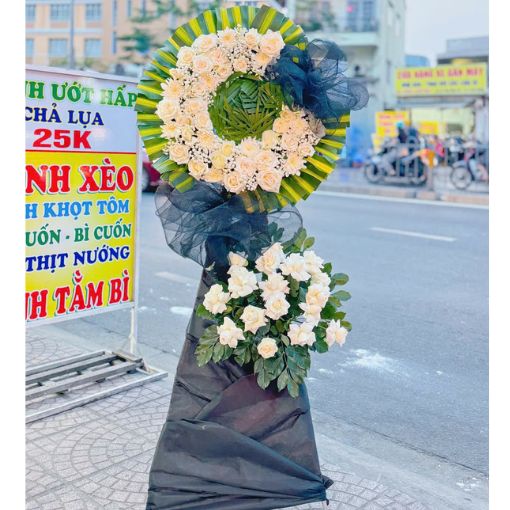 Kệ Hoa Chia Buồn Xót Xa