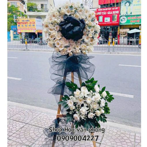 Kệ Hoa Chia Buồn Lắng Đọng