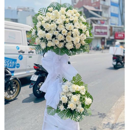 Kệ Hoa Chia Buồn Kính Viếng Chân Thành