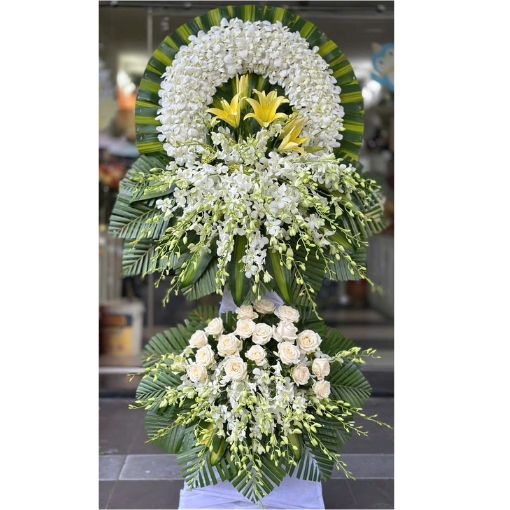 Kệ Hoa Chia Buồn Kỷ Niệm Mãi Mãi