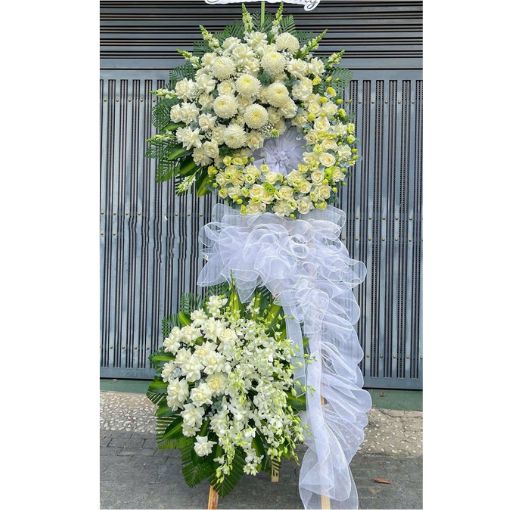 Kệ Hoa Chia Buồn Lần Gặp Cuối