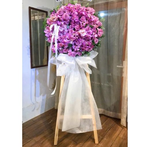 Kệ Hoa Chia Buồn Nỗi Buồn Chiều Tím