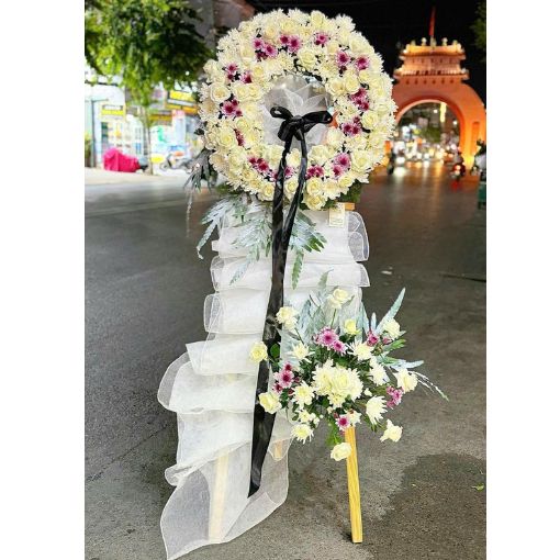 Kệ Hoa Chia Buồn Tưởng Niệm