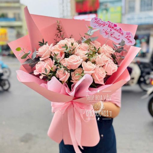 Bó Hoa Sinh Nhật Sắc Hồng Lãng Mạn