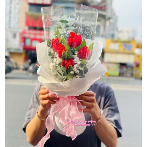 Bó Hoa Tulip Đỏ Ngọt Ngào