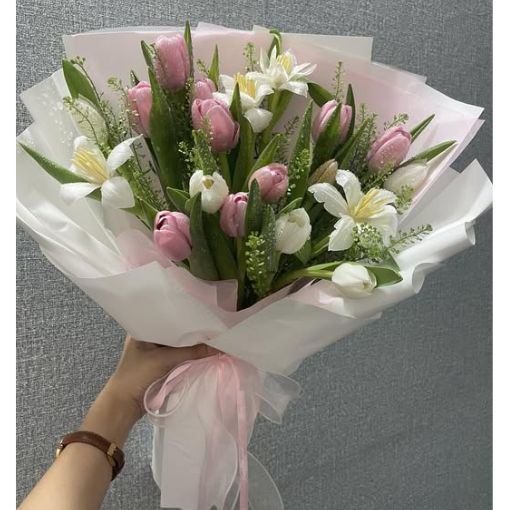 Bó Hoa Tulip Hồng Ngọt Ngào Yêu Thương