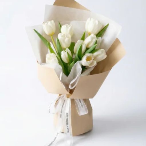 Bó Hoa Tulip 10 Cành Trắng Tinh Khiết