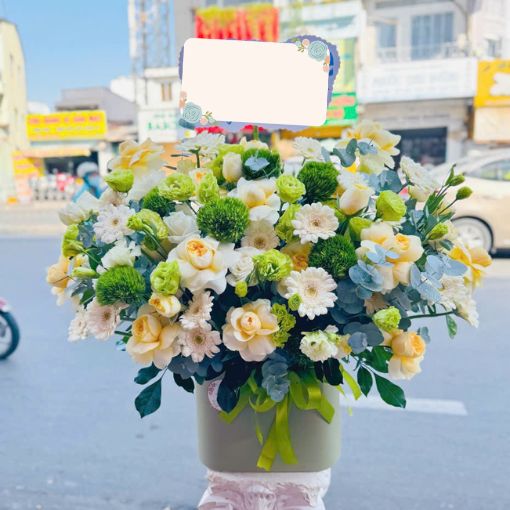 Hộp Hoa Sinh Nhật Cho Nam Mộc An 