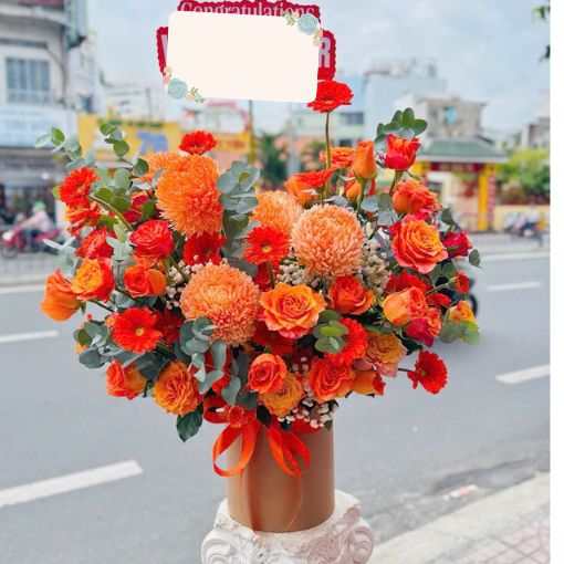 Hộp Hoa Tươi Tặng Sinh Nhật Cam Rực Rỡ