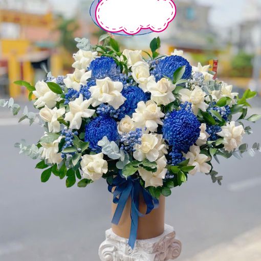 Hộp Hoa Sinh Nhật Tặng Bạn Bè Thiên Thanh Bình An