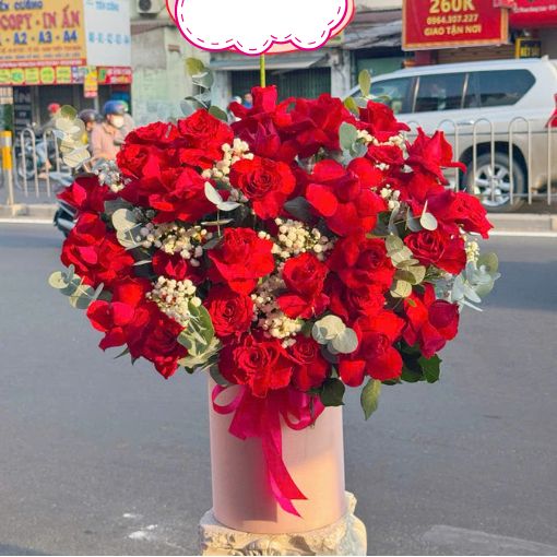 Hộp Hoa Sinh Nhật Điều Đáng Yêu