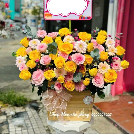Hộp Hoa Tươi Tặng Sinh Nhật Nắng Mai Hạnh Phúc