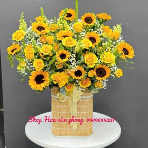 Hộp Hoa Sinh Nhật Ánh Dương Thành Công