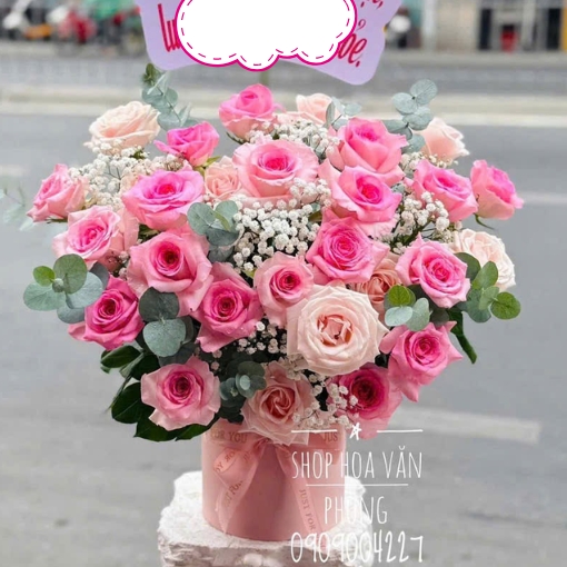 Hộp Hoa Sinh Nhật Ngọt Ngào Yêu Thương