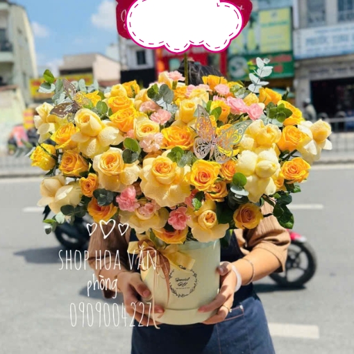 Hộp Hoa Sinh Nhật Tặng Bạn Gái Ngập Tràn Niềm Vui