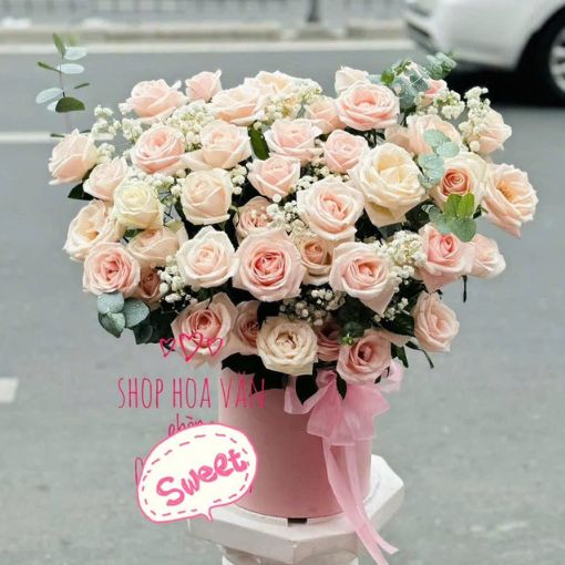 Hộp Hoa Sinh Nhật Hồng Dịu Ngọt 