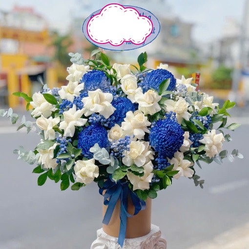 Hộp Hoa Khai Trương Xanh Trắng Thanh Lịch