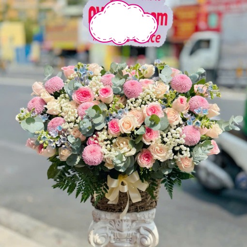 Giỏ Hoa Tặng Khai Trương Spa Bloom Garden