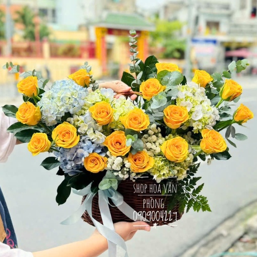 Giỏ Hoa Sinh Nhật Ánh Dương Rạng Rỡ