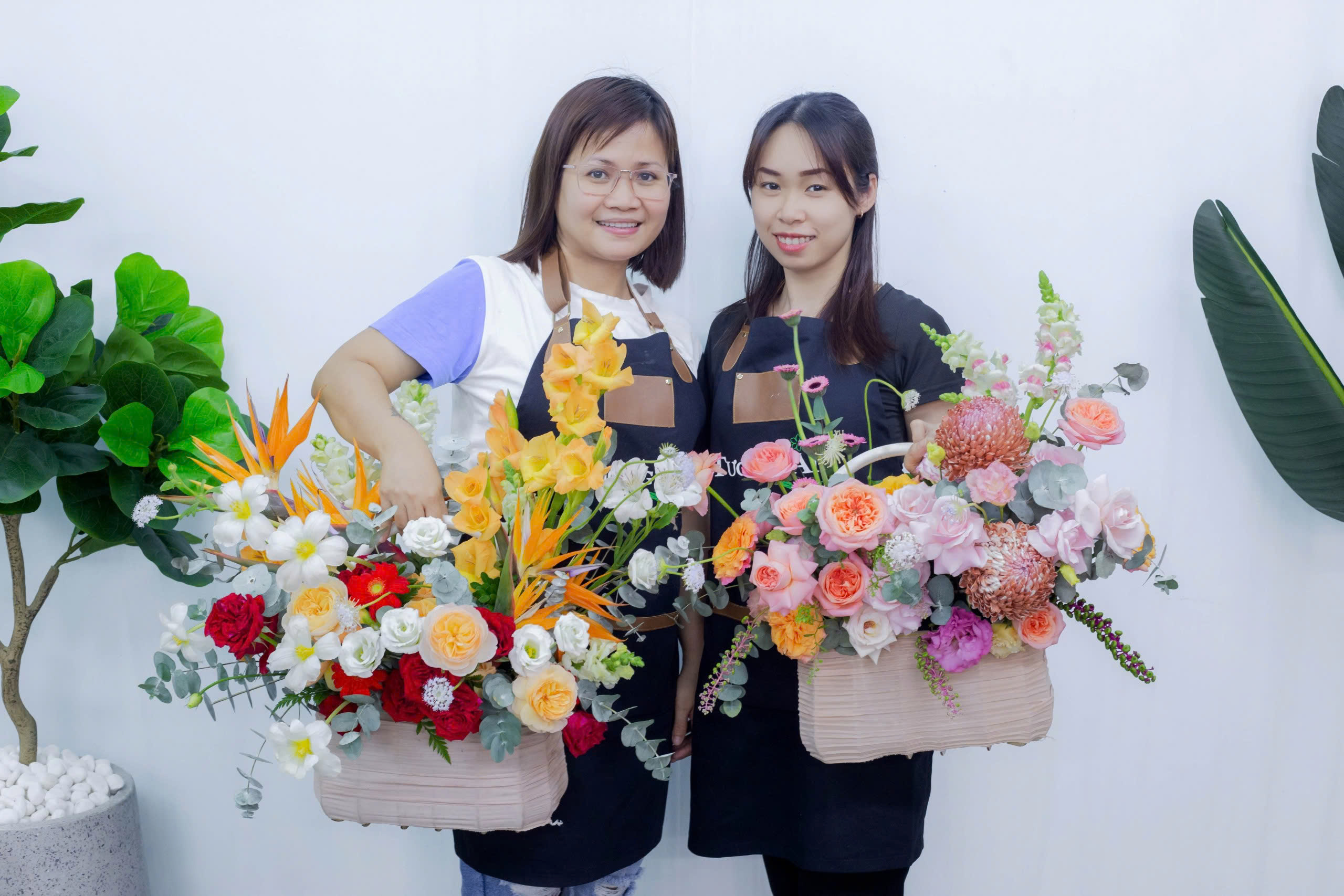Shop Hoa văn phòng